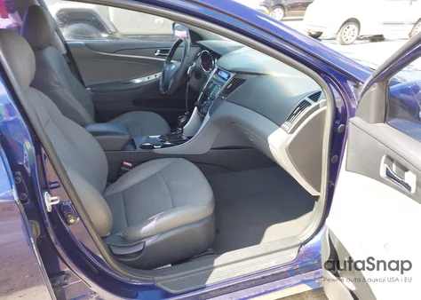 2011 Hyundai Sonata Se z USA, uszkodzony, nr VIN 5NPEC4AC4BH022179